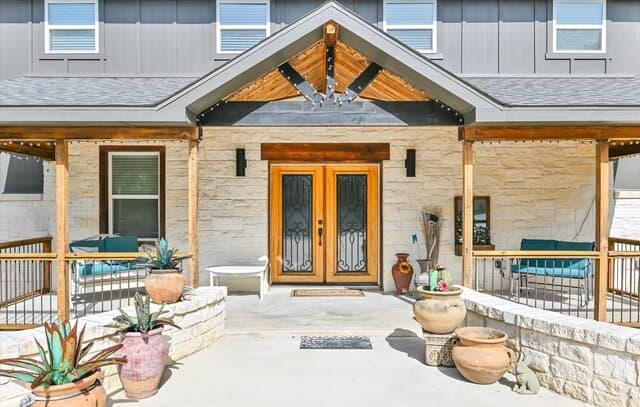349  White Oak Dr, Canyon Lake, TX 78133 — photo 5