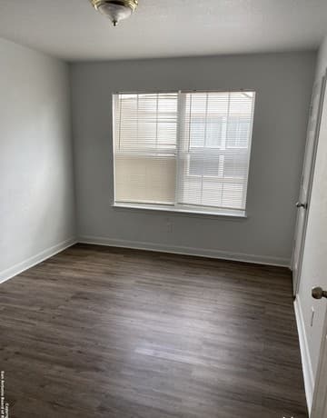 13618  Woodstone Way, San Antonio, TX 78233 — photo 11