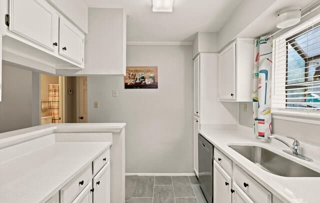 4212  Medical Dr Unit 1004, San Antonio, TX 78229 — photo 12