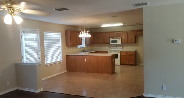 9846  Dawn Trail, San Antonio, TX 78254 — photo 6