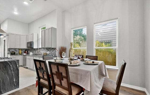 305  Spruce St, San Antonio, TX 78203 — photo 11