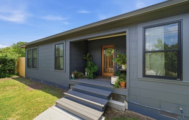 446  Queen Anne Ct, San Antonio, TX 78209 — photo 5