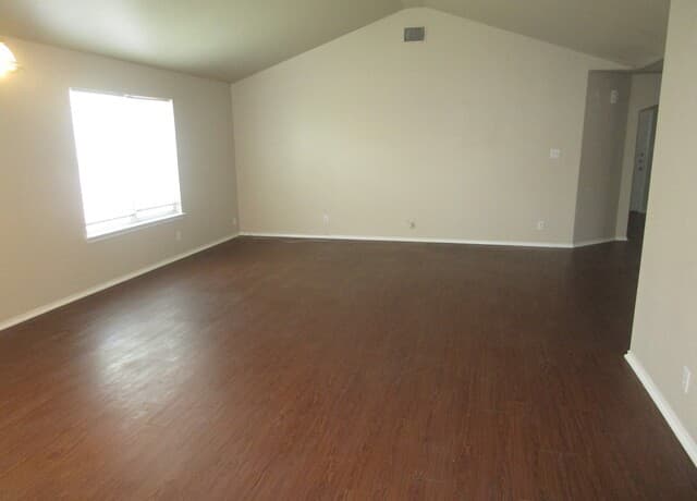 2848  Seascape Ln, New Braunfels, TX 78130 — photo 3