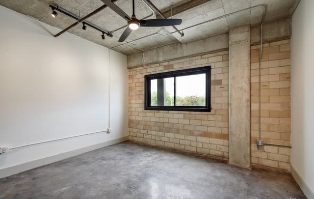 215  Coca Cola Pl Unit 308, San Antonio, TX 78219 — photo 22