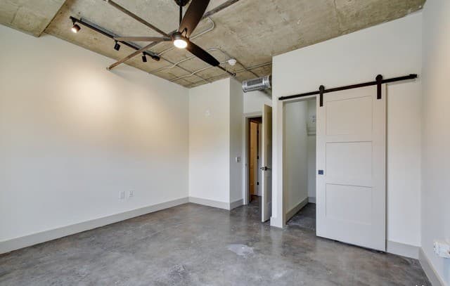 215  Coca Cola Pl Unit 308, San Antonio, TX 78219 — photo 23