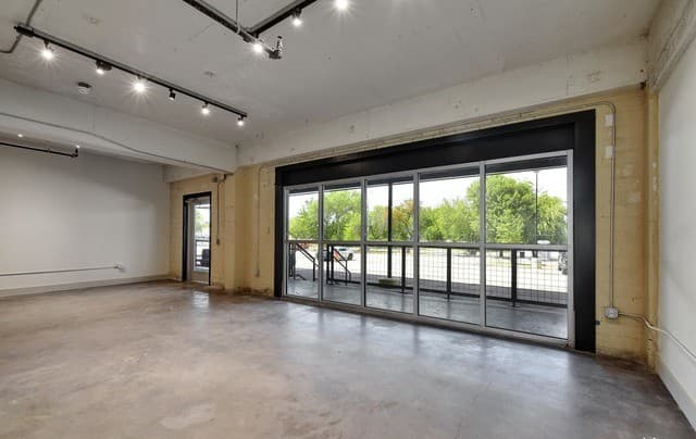 215  Coca Cola Pl Unit 308, San Antonio, TX 78219 — photo 3