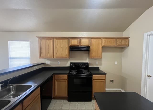 1231  Jordan Xing, San Antonio, TX 78221 — photo 15