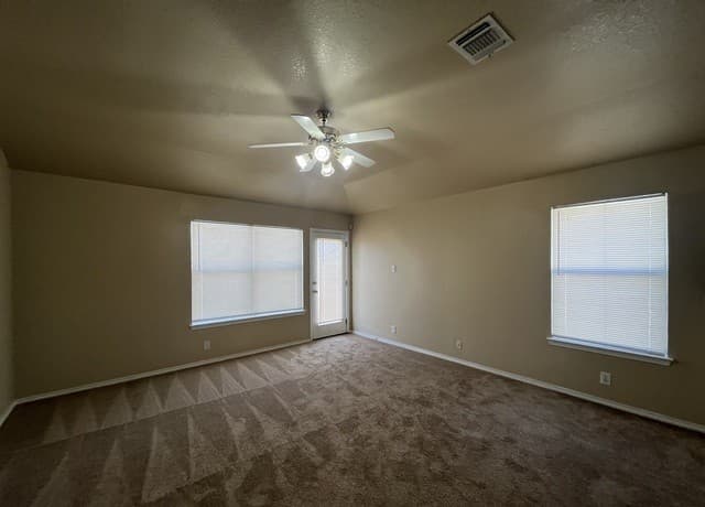1231  Jordan Xing, San Antonio, TX 78221 — photo 18