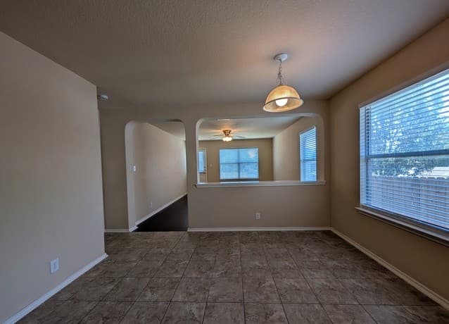 249  Val Verde Dr, New Braunfels, TX 78130 — photo 10