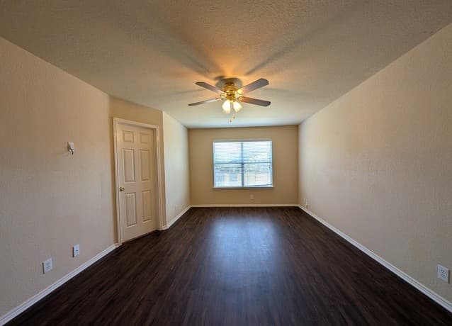 249  Val Verde Dr, New Braunfels, TX 78130 — photo 18