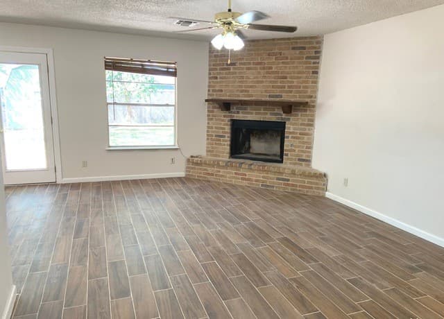 12242  Brownstone St, Live Oak, TX 78233 — photo 4