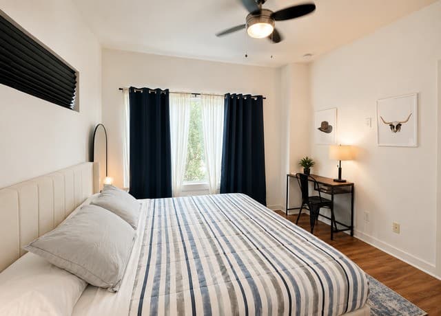 704 N Cherry St, San Antonio, TX 78202 — photo 17