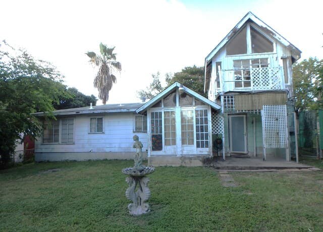 455  Savannah Dr, San Antonio, TX 78213 — photo 19