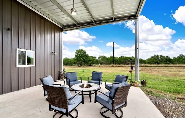 757  Joy Ln, Floresville, TX 78114 — photo 22