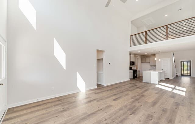 2318  Dry Moss Way, San Antonio, TX 78224 — photo 4