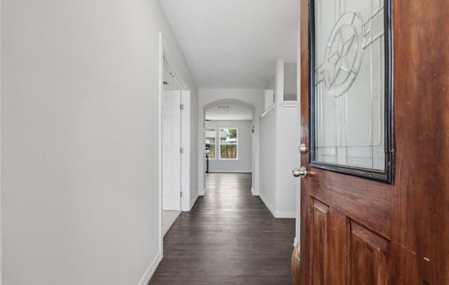 255  Hallie Cove, San Antonio, TX 78227 — photo 9