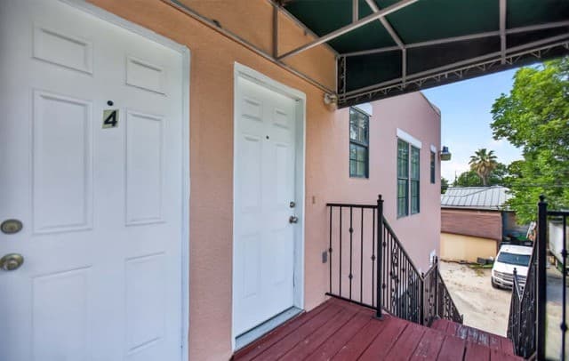 902 W Craig Unit 6, San Antonio, TX 78201 — photo 3