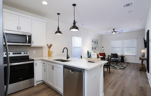 311  Ferguson Unit 202, San Antonio, TX 78203 — photo 10