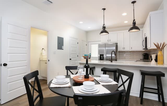 311  Ferguson Unit 202, San Antonio, TX 78203 — photo 9