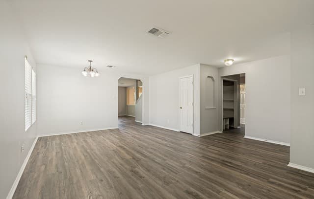 153  Hanging Moss, Cibolo, TX 78108 — photo 3