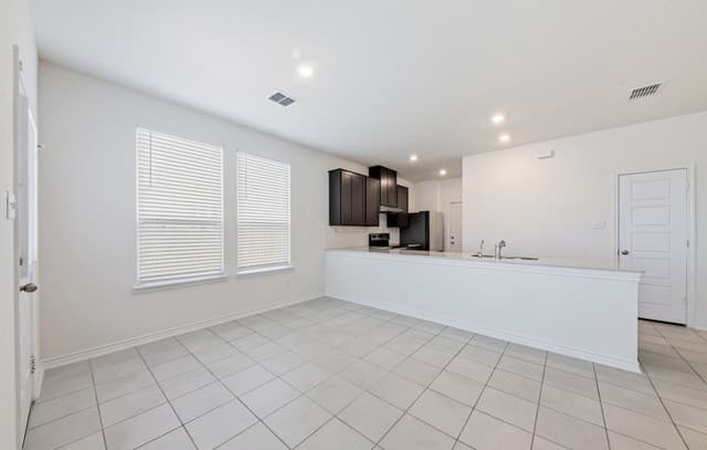 702  Cedar Keys, San Antonio, TX 78245 — photo 9