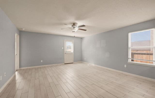 15246  Walcott Rdg, Von Ormy, TX 78073 — photo 3
