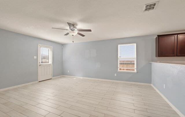 15246  Walcott Rdg, Von Ormy, TX 78073 — photo 4