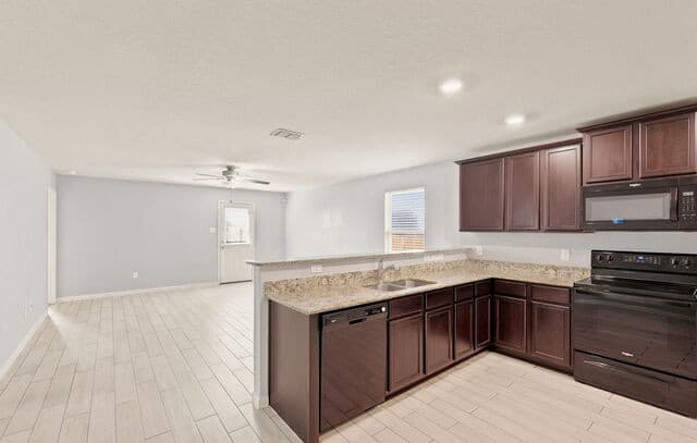 15246  Walcott Rdg, Von Ormy, TX 78073 — photo 9