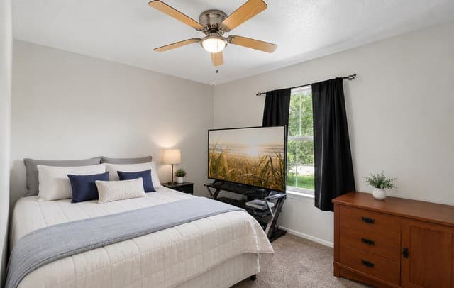 4802  Castle Brg, San Antonio, TX 78218 — photo 12