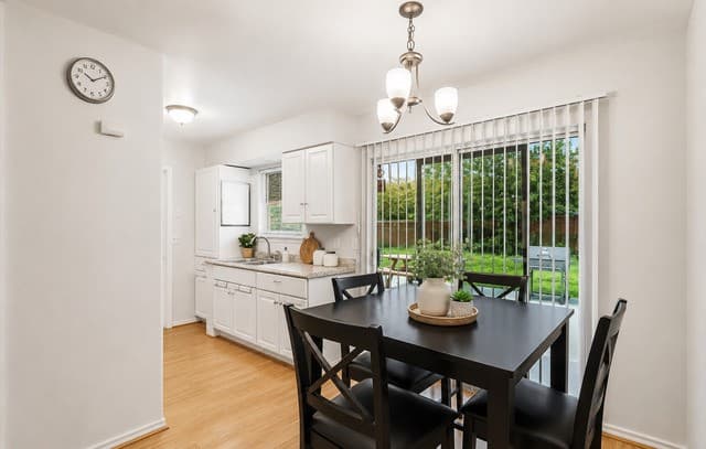 4802  Castle Brg, San Antonio, TX 78218 — photo 7