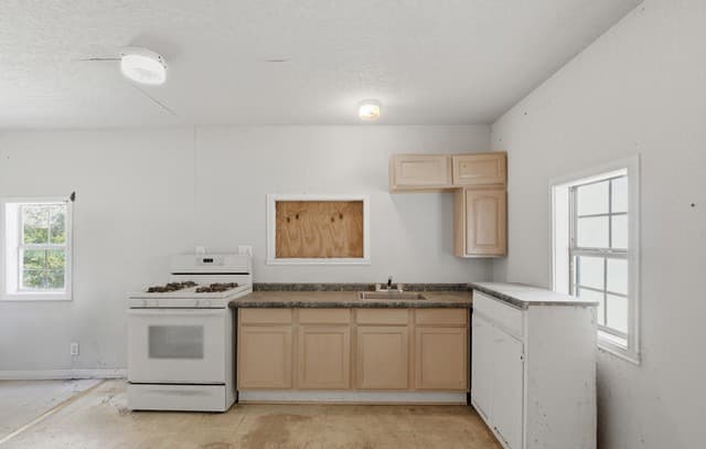 2139 Texas Ave, San Antonio, TX 78228 — photo 19