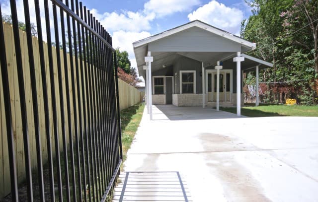 126 Holly St., San Antonio, TX 78207 — photo 3