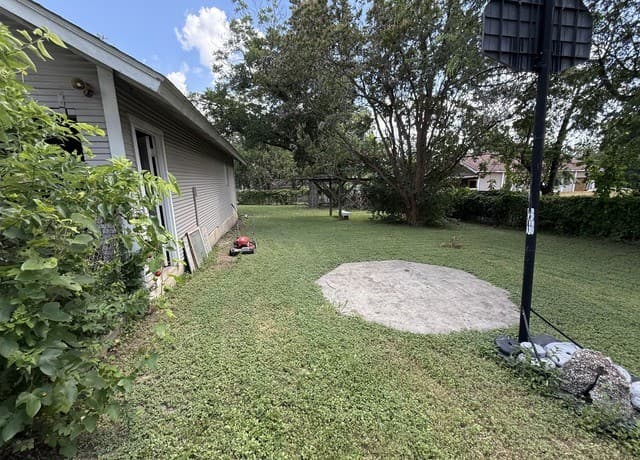 706 E Carson, San Antonio, TX 78208 — photo 7