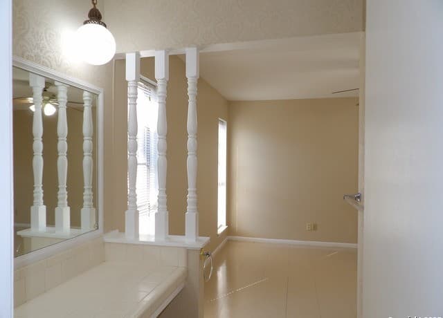 5637  Walzem Rd, Windcrest, TX 78218 — photo 17
