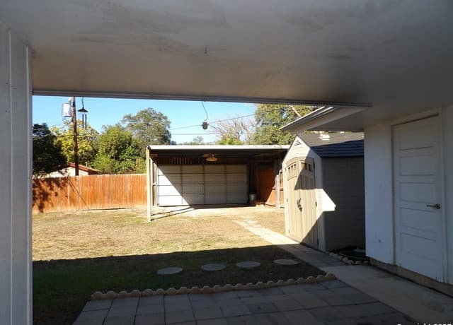 5637  Walzem Rd, Windcrest, TX 78218 — photo 7