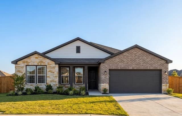 338  Lily Pass, Castroville, TX 78009