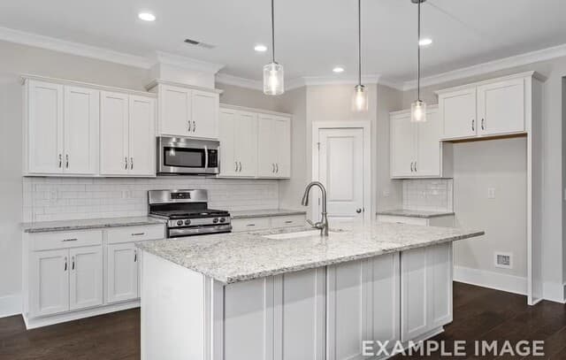 338  Lily Pass, Castroville, TX 78009 — photo 11