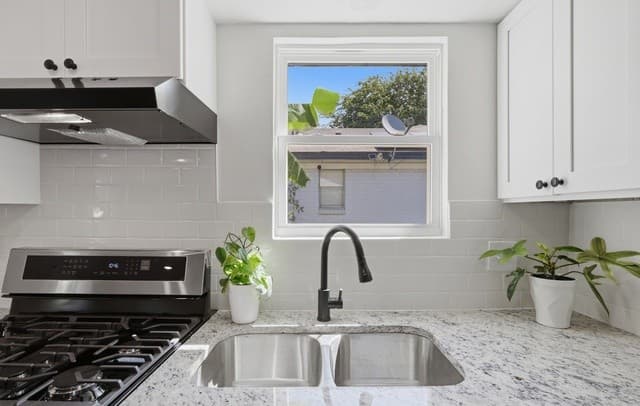 2714  Nacogdoches Rd, San Antonio, TX 78217 — photo 9