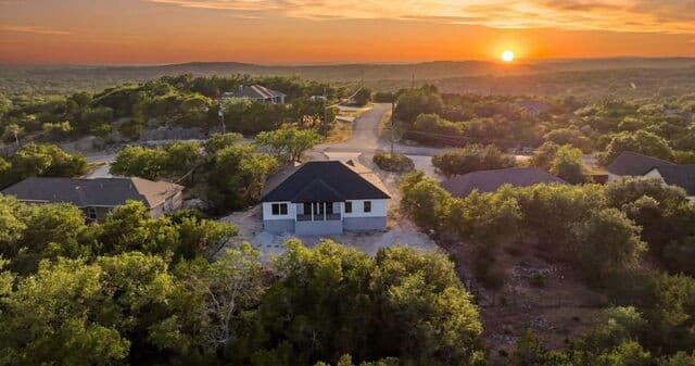 1111  Rocky Ridge Loop, Canyon Lake, TX 78133 — photo 3