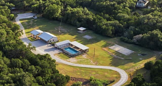 1111  Rocky Ridge Loop, Canyon Lake, TX 78133 — photo 6
