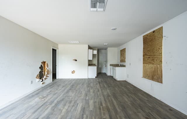 1011  Yucca St, San Antonio, TX 78220 — photo 3