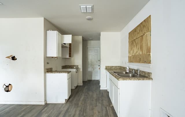 1011  Yucca St, San Antonio, TX 78220 — photo 5