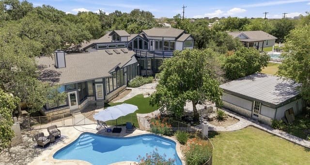 10011 Southwell Road