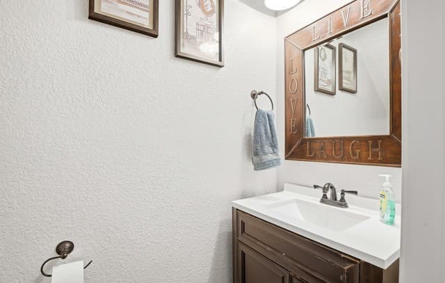 11267  Magic Cyn, San Antonio, TX 78252 — photo 15