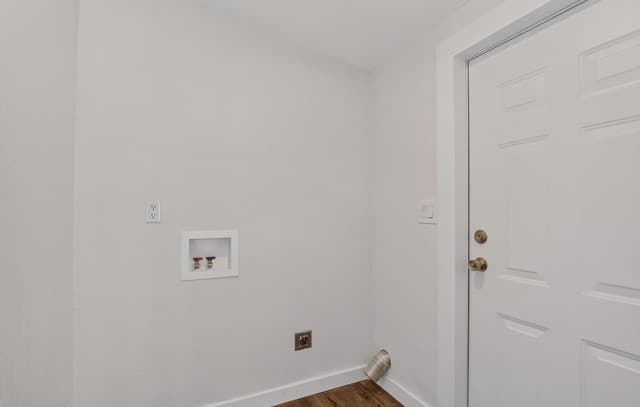 1302  Hickory Street, Jourdanton, TX 78026 — photo 24