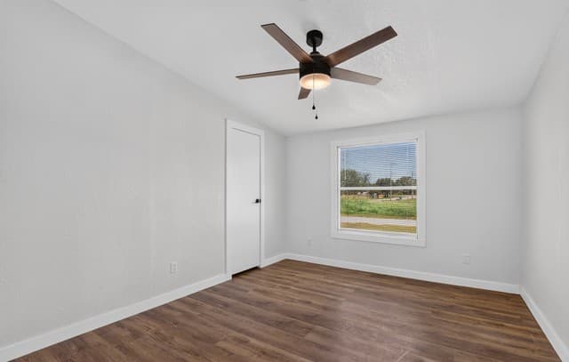 1302  Hickory Street, Jourdanton, TX 78026 — photo 25