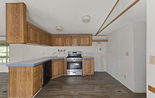 184  Linda, Canyon Lake, TX 78133 — photo 21