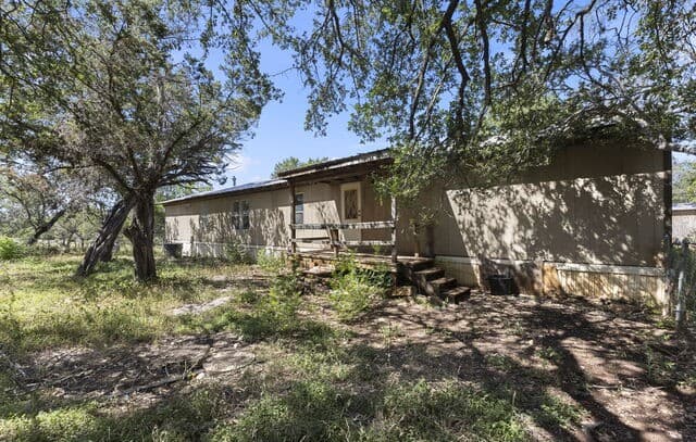 184  Linda, Canyon Lake, TX 78133 — photo 5
