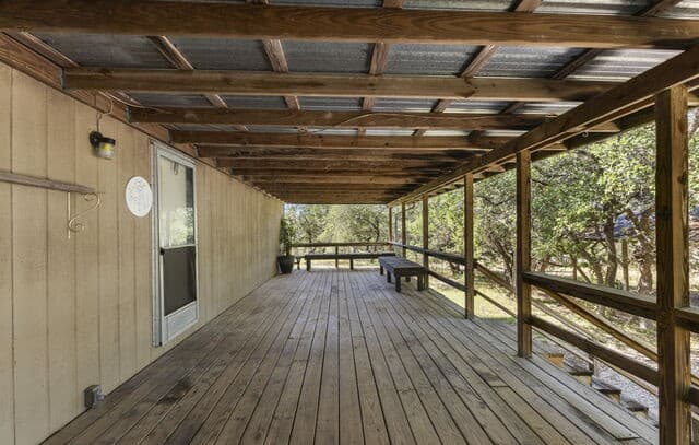 184  Linda, Canyon Lake, TX 78133 — photo 9