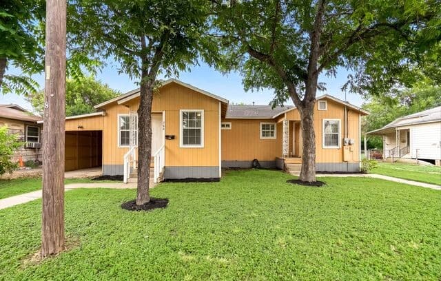 706 W Winnipeg Ave, San Antonio, TX 78225 — photo 2